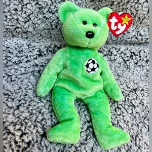 Ty Beanie baby Bright Green Soccer Bear, name: Kicks